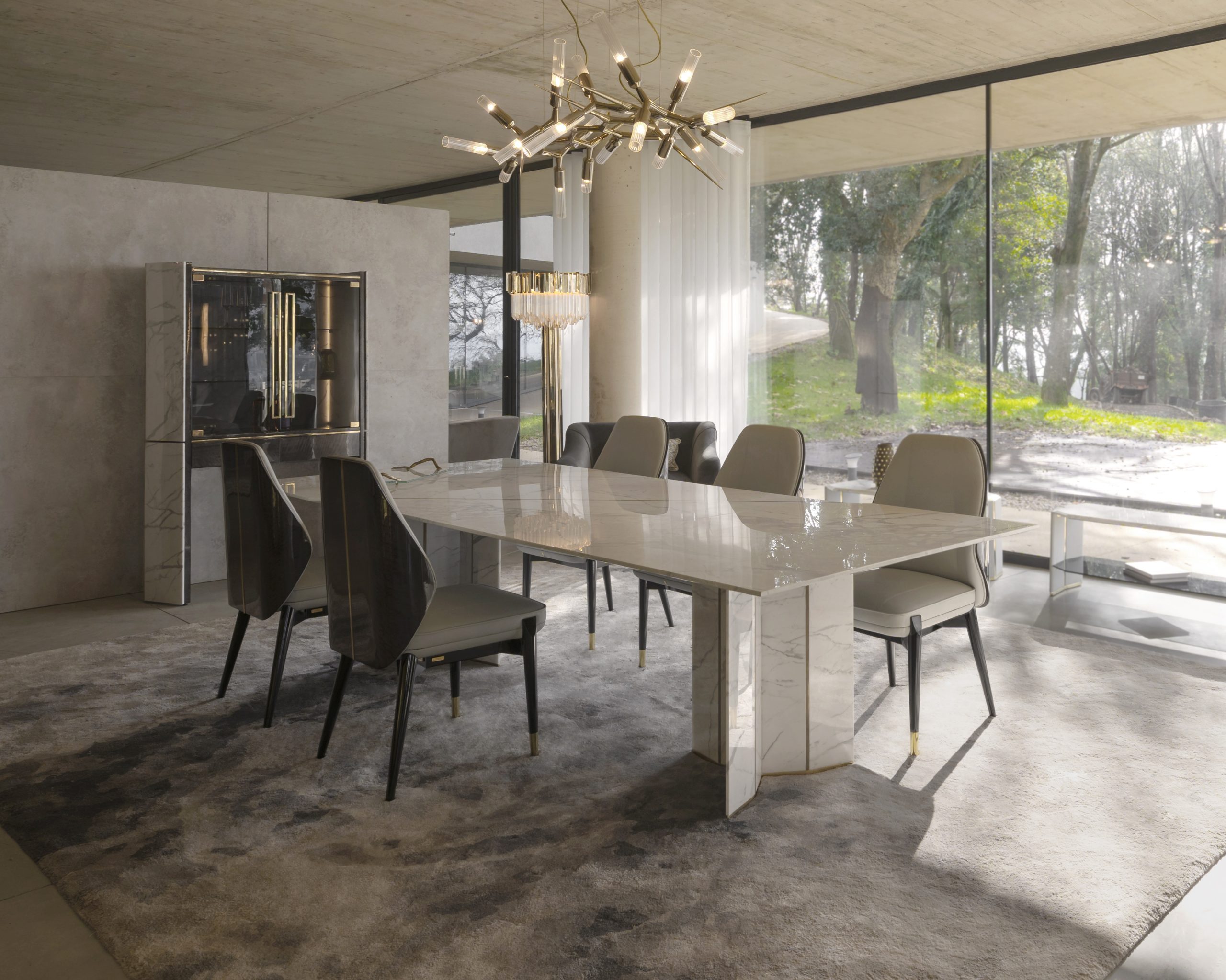 Unveiling The Wonders Of The LUXXU Showroom